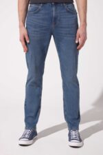 Lee Austin Straight Fit Stretchy Jeans