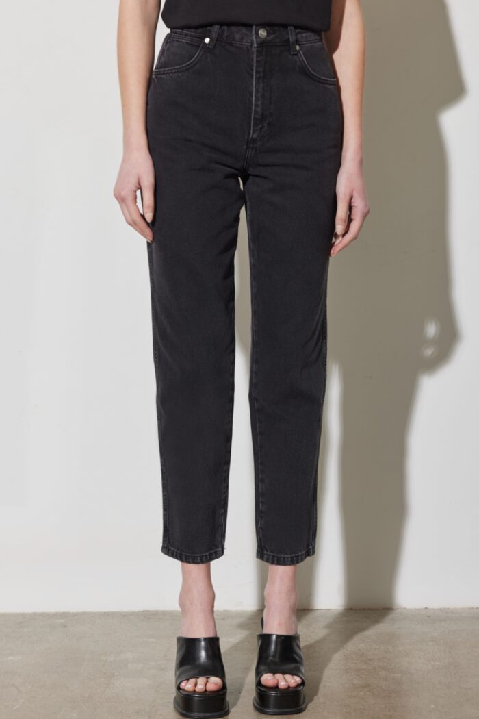 Wrangler Mom Fit High Waist Jeans