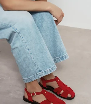 Nisantasi Bird წითელი