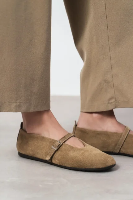 Nisantasi MERA ბეჟი