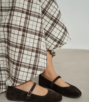 Nisantasi MONO მუქი ყავისფერი